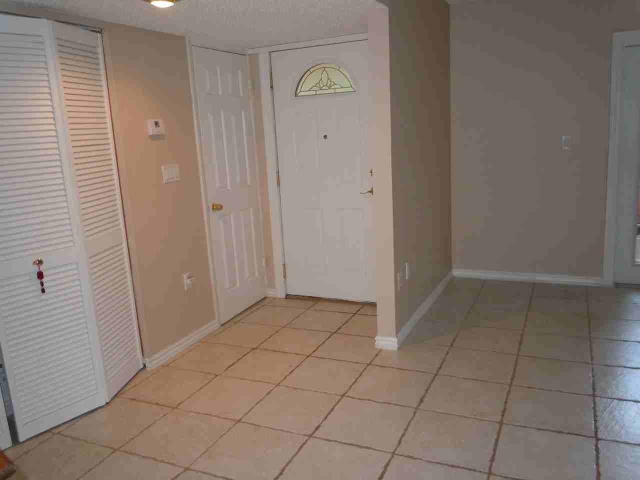 625 Fairwood Forest Dr - Photo 3 of 19