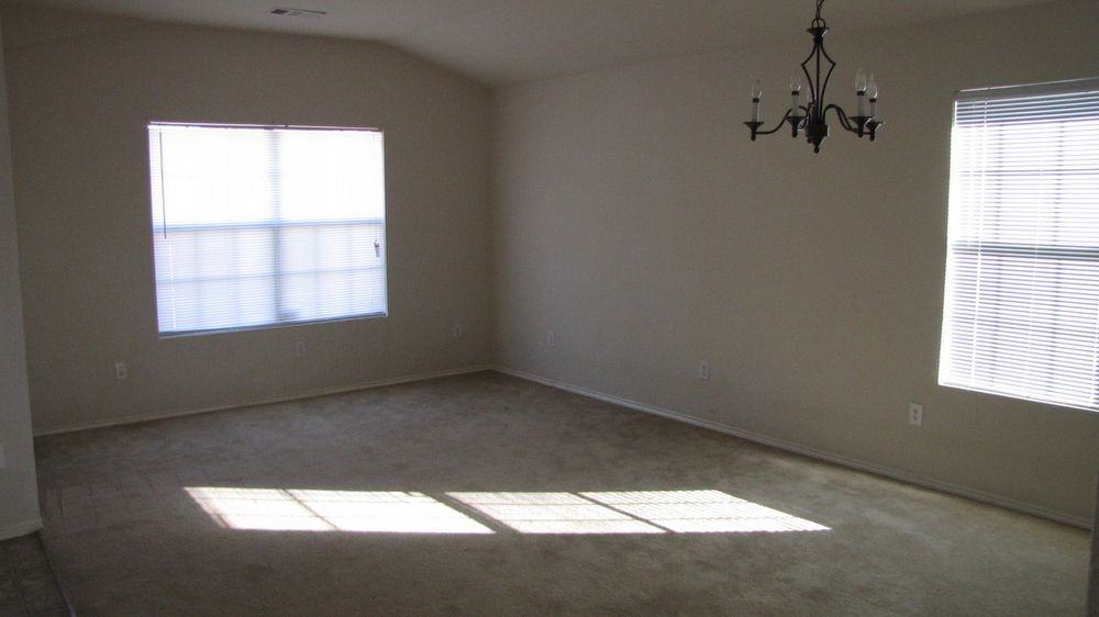 7206 Fossil Creek Dr - Photo 2 of 6