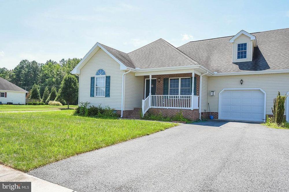 1900 N Old Mill Dr - Photo 2 of 50