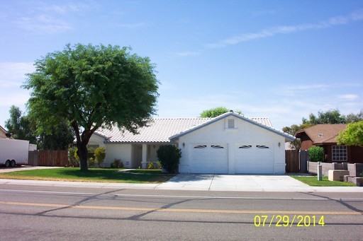 10535 E 35th Pl - Photo 2 of 15