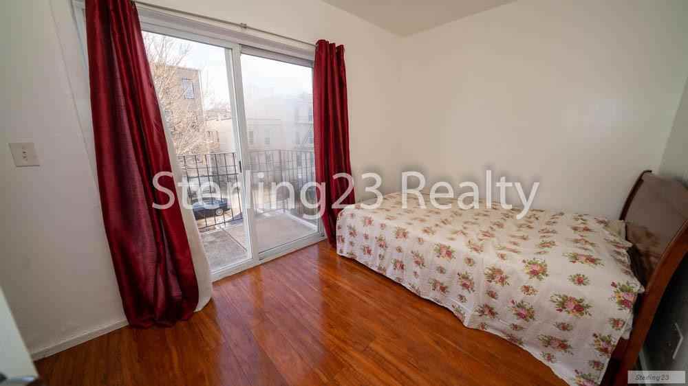 3267 32-67 37th Street - Photo 2 of 10