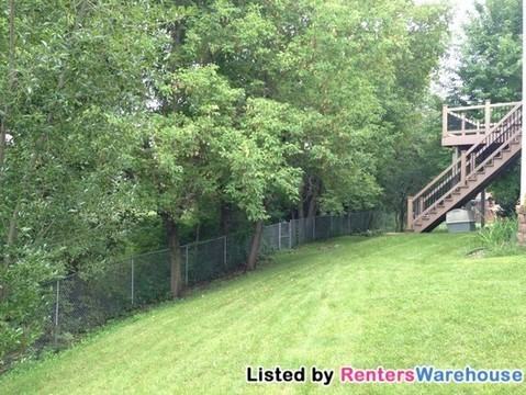 8819 Aspen Rd - Photo 2 of 15