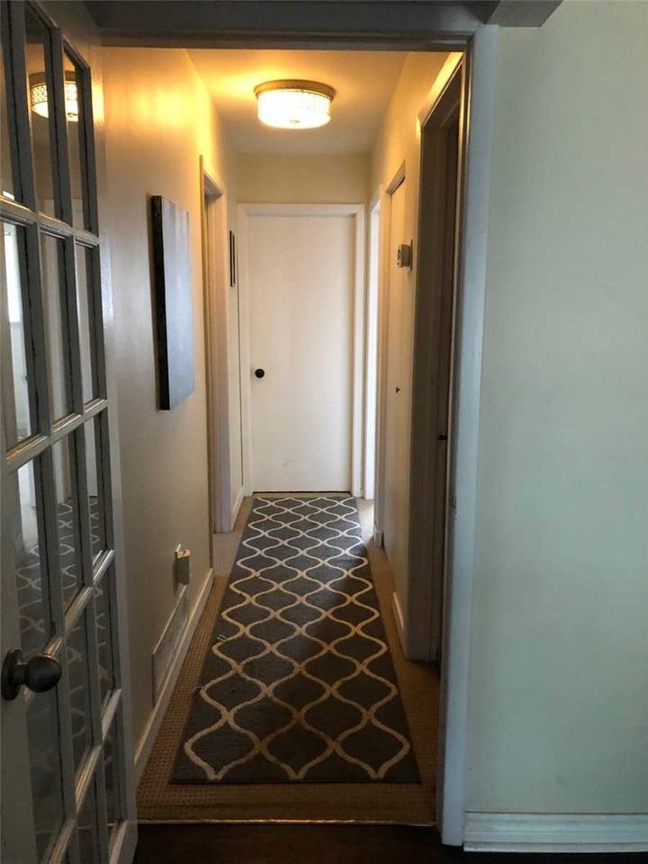 5 Davenport Crescent - Photo 2 of 5