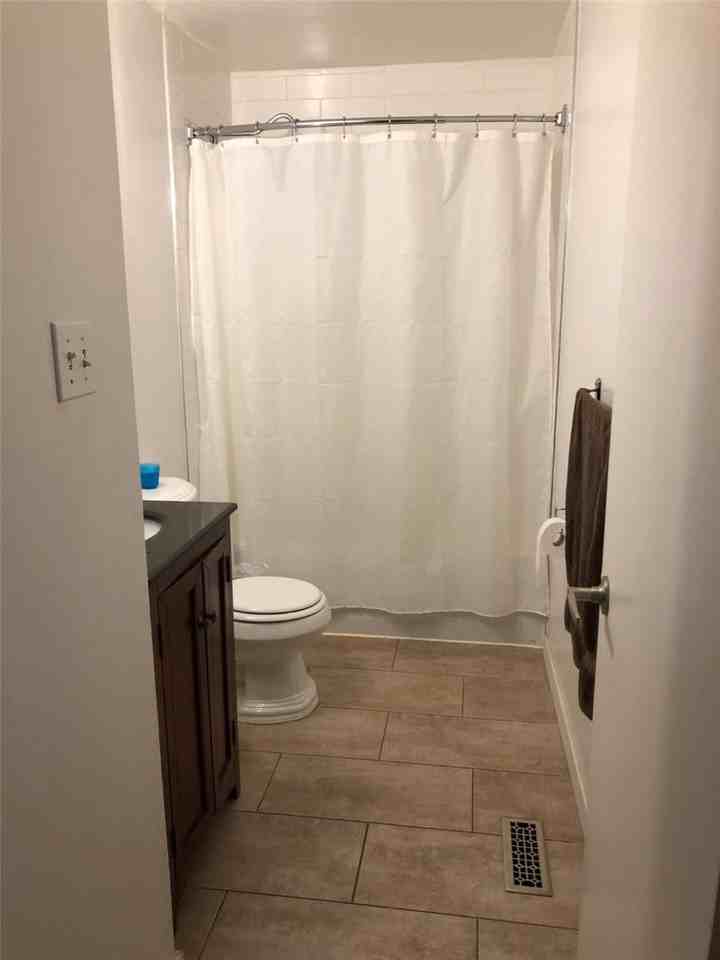 5 Davenport Crescent - Photo 3 of 5