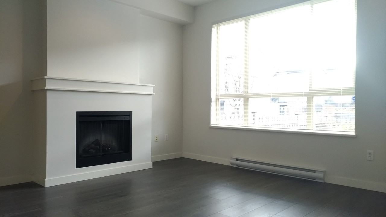 2738 158 Street - Photo 5 of 20