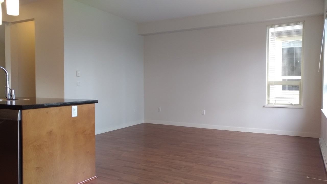 2738 158 Street - Photo 7 of 20