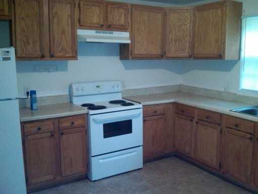 15239 Scotts Factory Rd - Photo 3 of 6