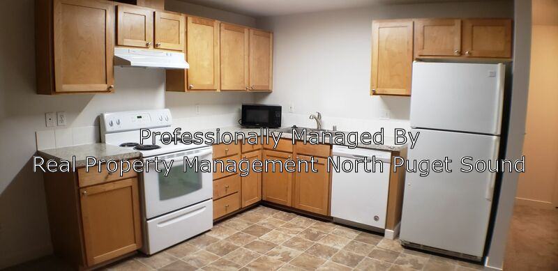 620 Beach Ave #2 - Photo 2 of 8