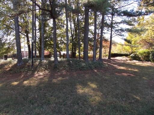 94 Sutton Pl - Photo 2 of 20