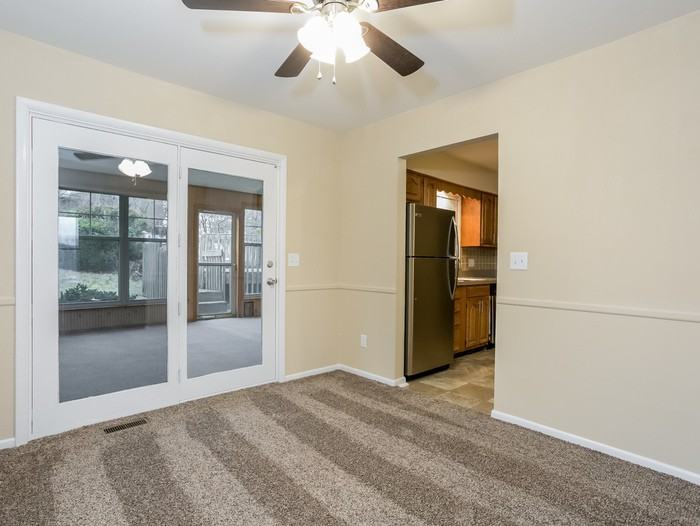 1820 Northwest Washington Boulevard - Photo 3 of 9