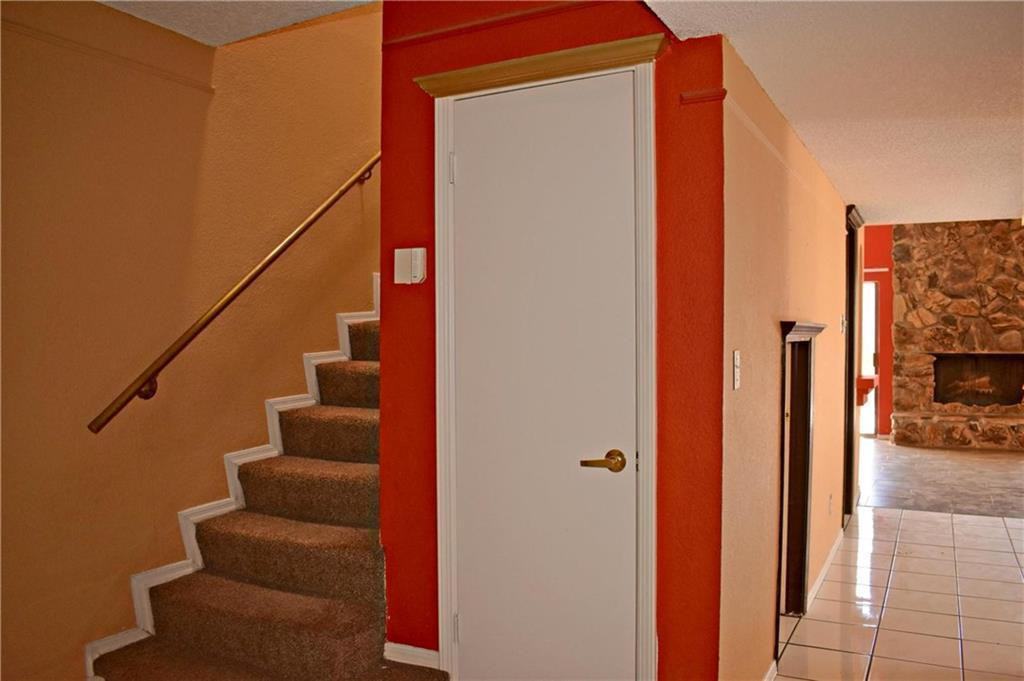 401 Irondale Drive #A - Photo 3 of 26