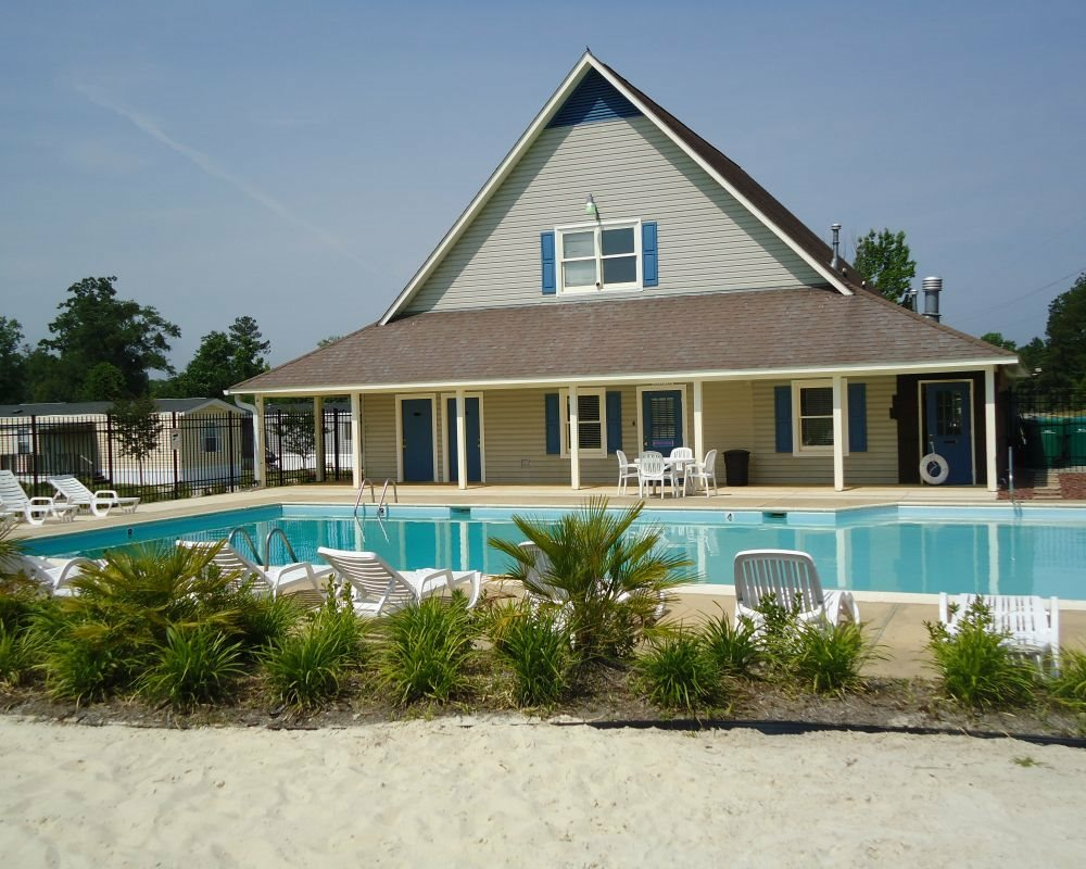 Avalon Park - Photo 2 of 10