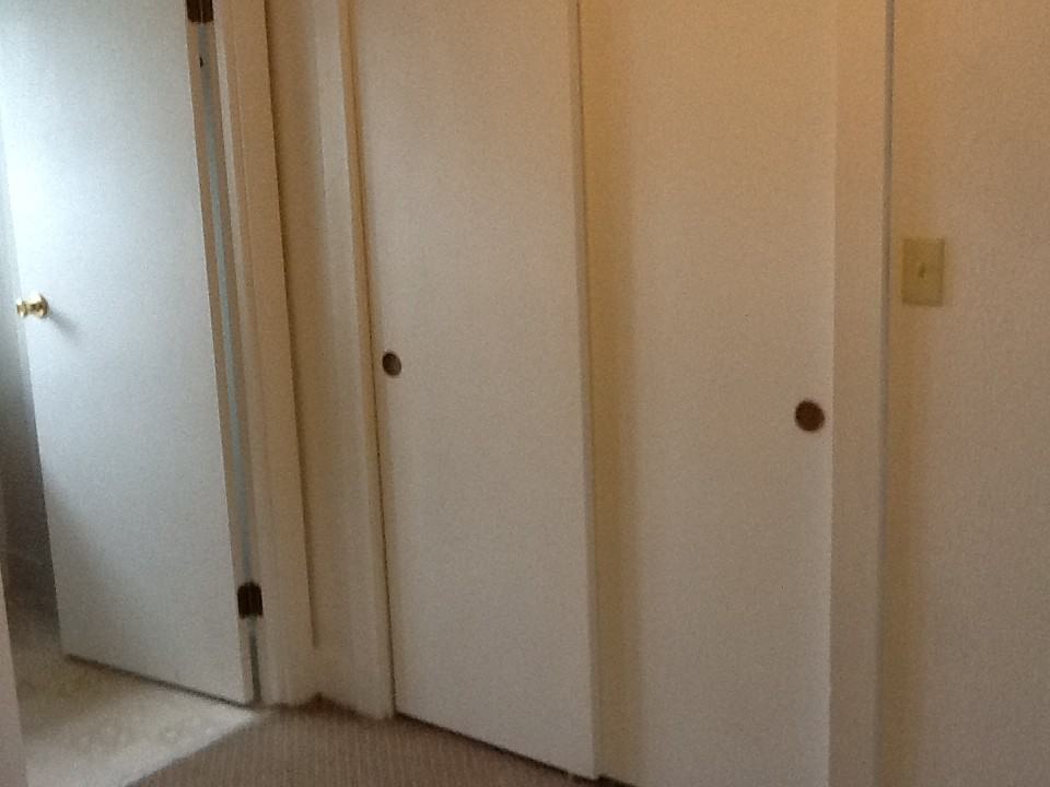 130 Sw Brook St - Photo 4 of 5