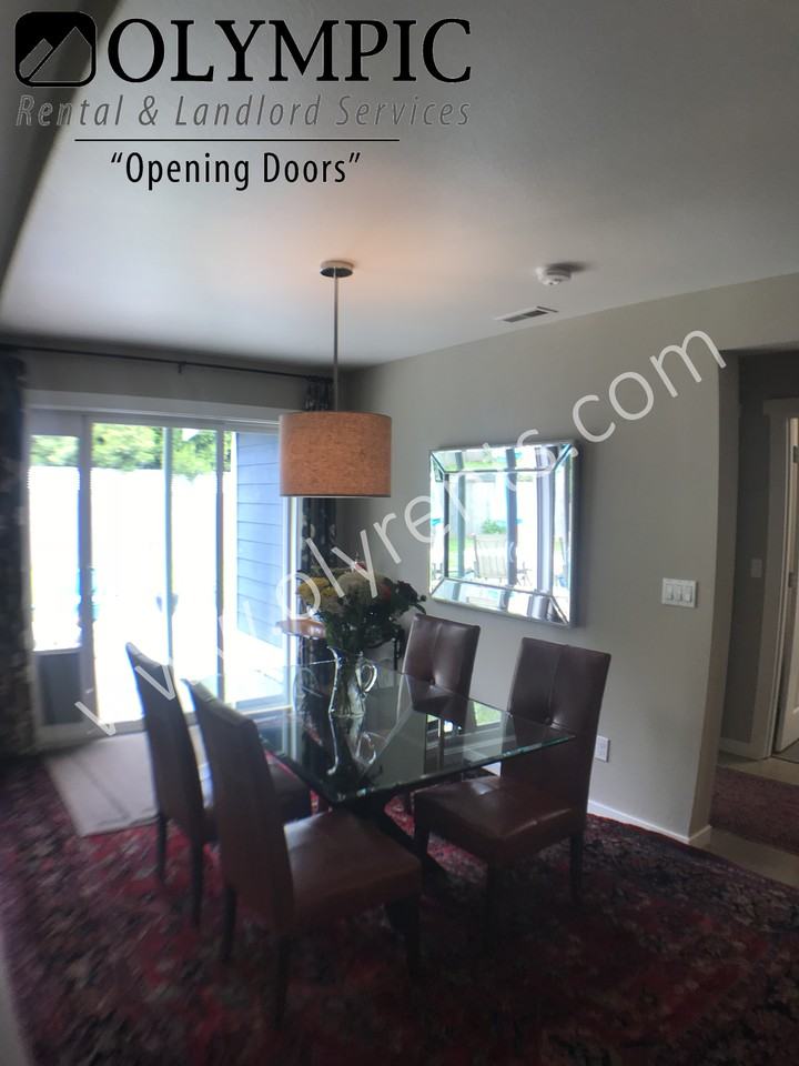 2200 Bush Ave Nw - Photo 4 of 12