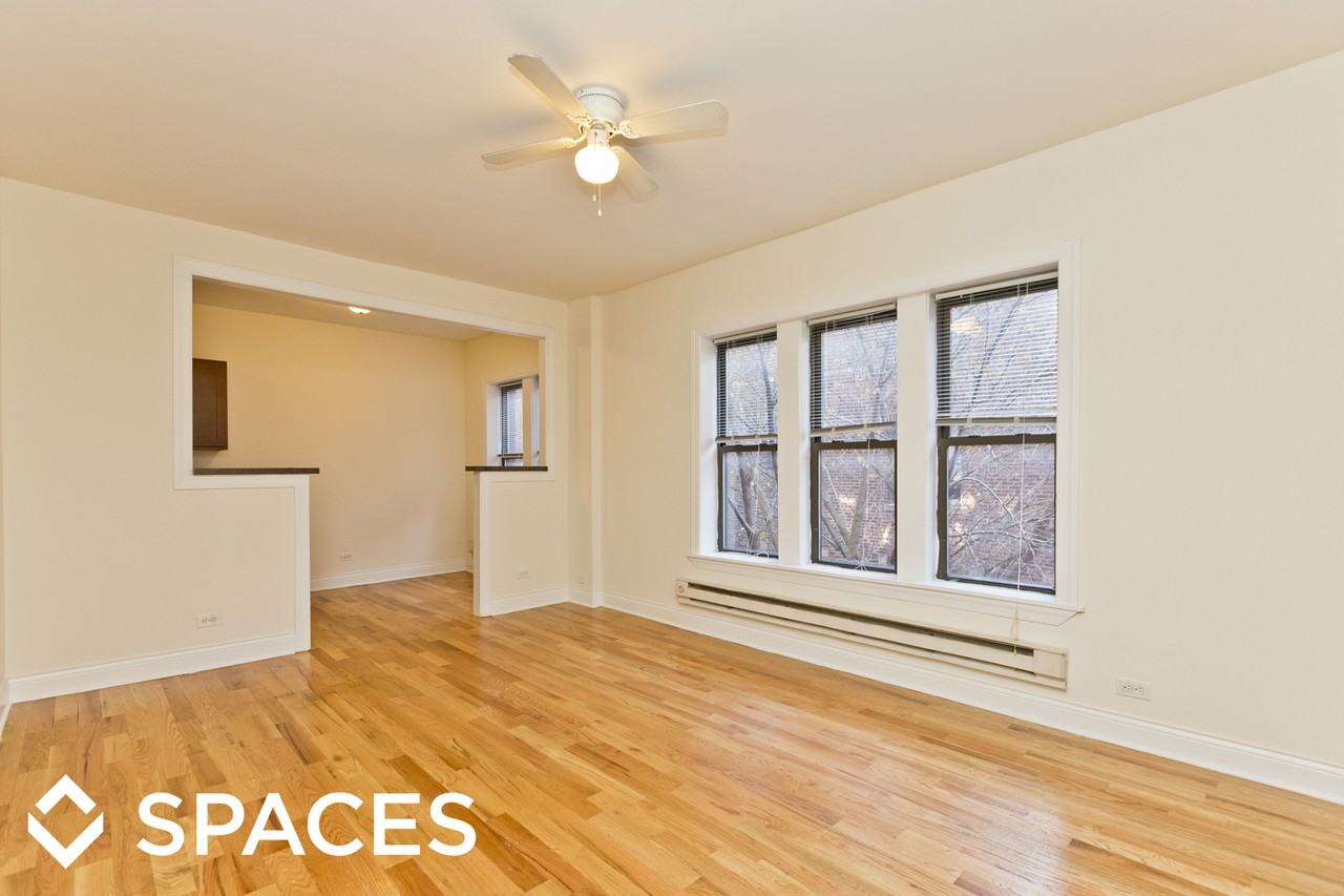 3829 N Fremont St - Photo 3 of 7