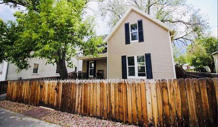 212 North Walnut Street - Photo 3 of 9