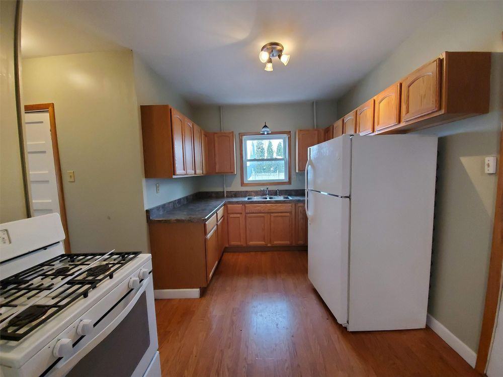 20 Green Street - 1 - Photo 3 of 10