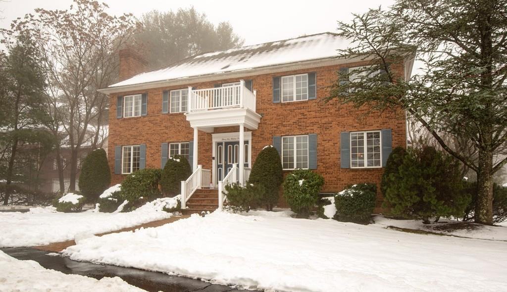 3 Fox Hollow Dr. - Photo 2 of 23