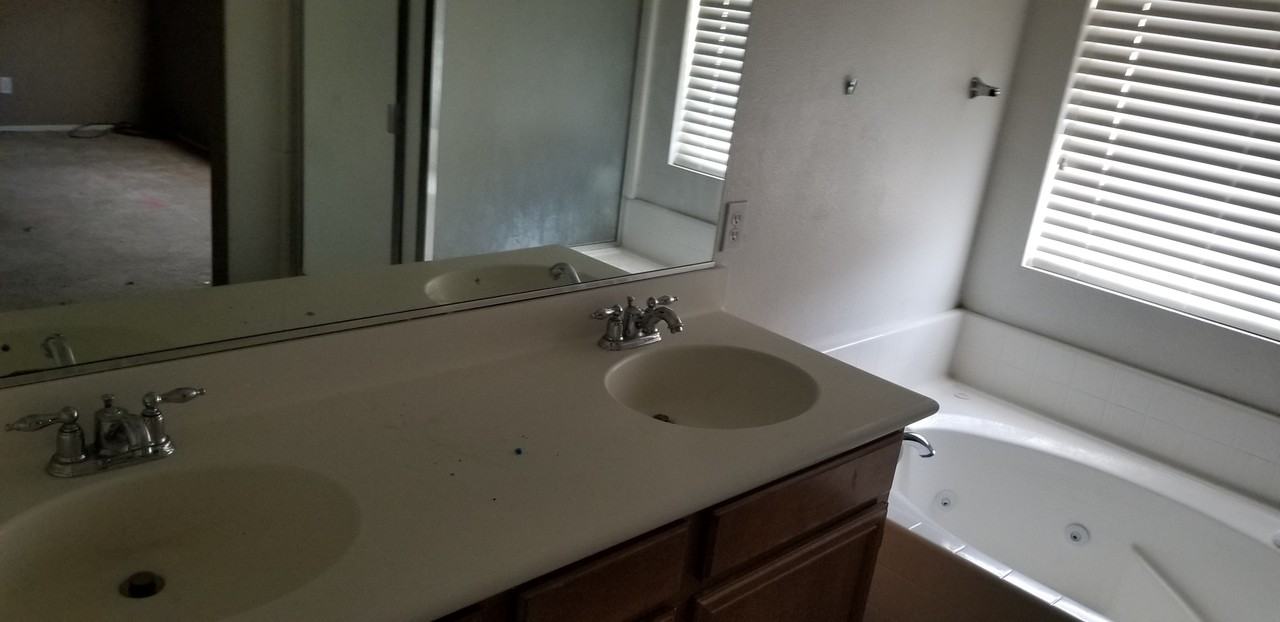 11870 Lupin Road - Photo 2 of 9