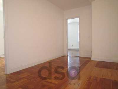 28-49 33rd St #2B - Photo 2 of 4