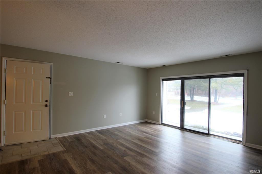 111 Cartwheel Court 15 - Photo 3 of 17