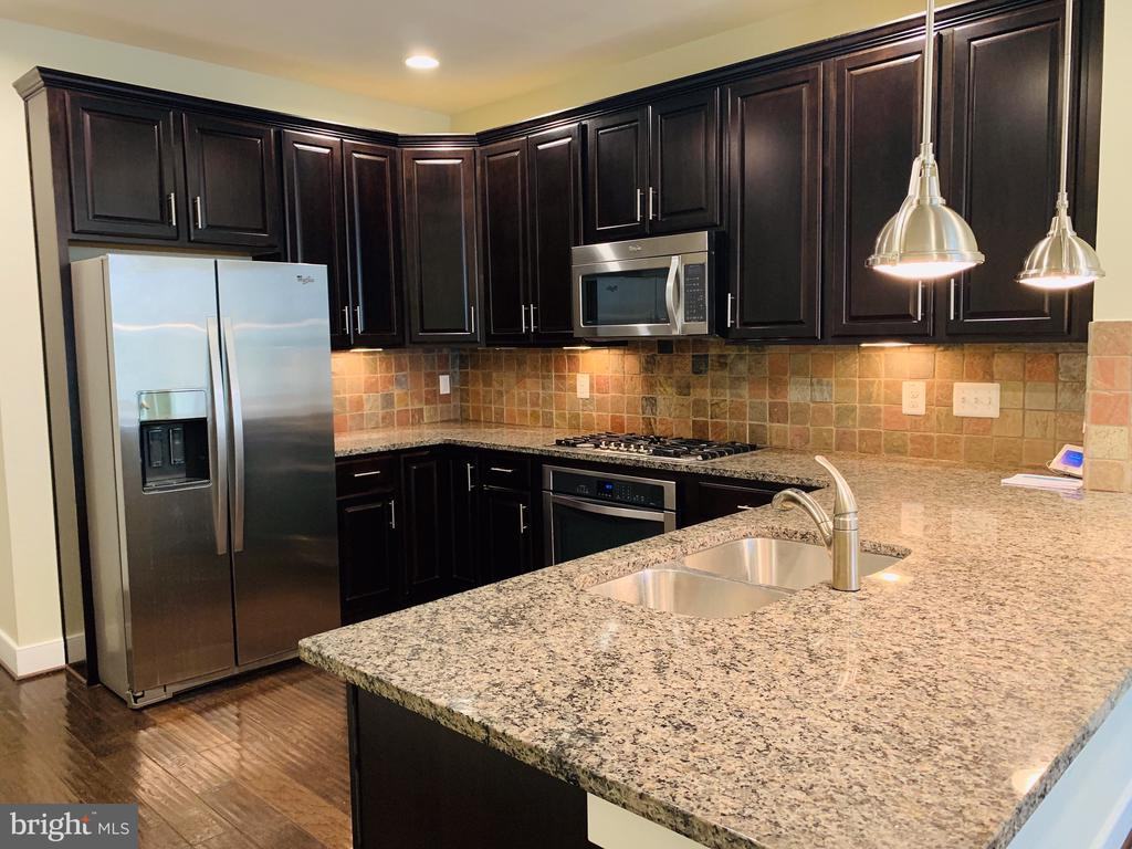 2107 Main Line Boulevard #101 - Photo 3 of 45