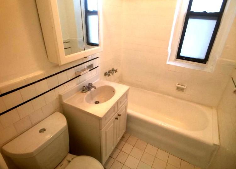 116 West 238th Street #1E - Photo 4 of 4