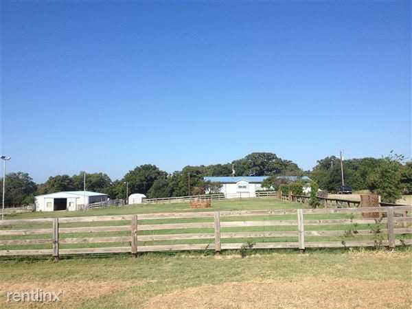 1325 Sullivan Rd - Photo 2 of 12