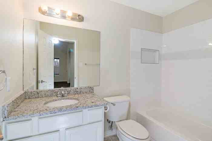 813 Odell Street - Photo 2 of 18