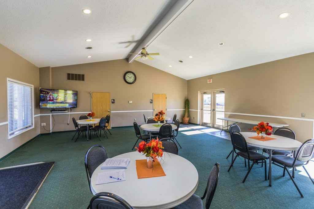 Raisin Ridge - Photo 3 of 5