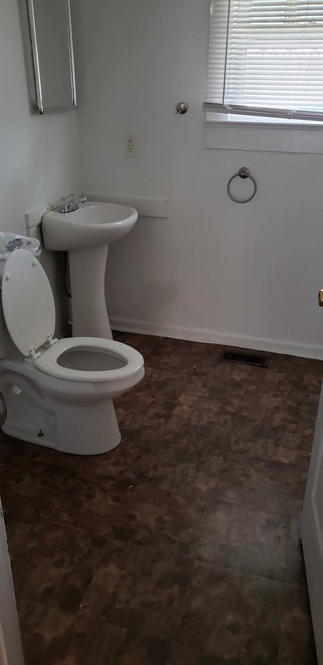 814 Willow Pl - Photo 3 of 20