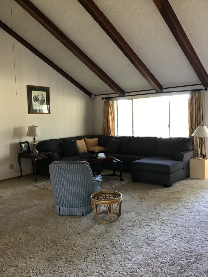 3555 Holly Hill Ln - Photo 3 of 30