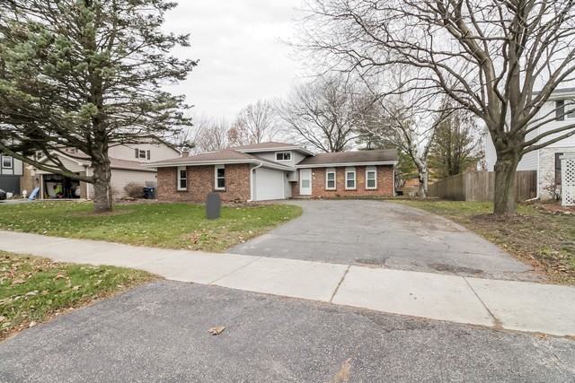 219 N Whispering Hills Dr - Photo 2 of 15