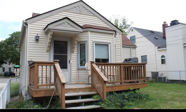 3300 Byrd Street - Photo 2 of 15