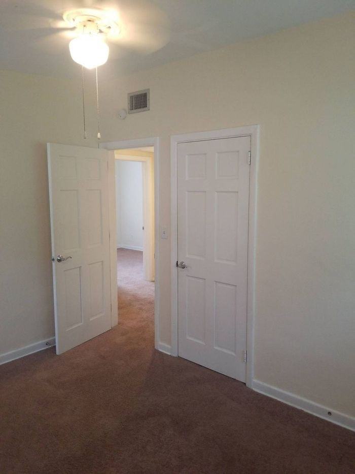 5443 Keystone Drive North - Photo 2 of 18