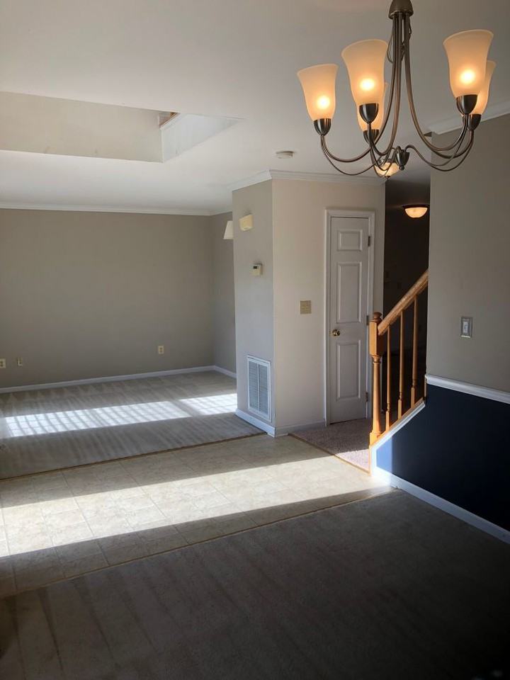 19 Emerald Drive - Photo 2 of 9