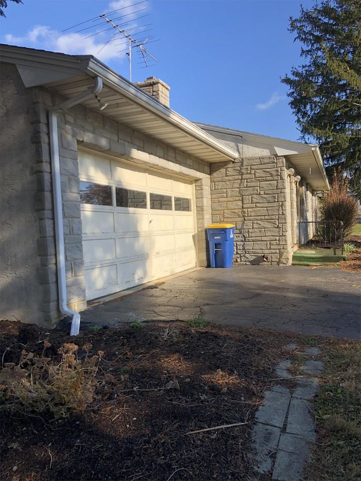 5051 Old Philadelphia Pike - Photo 2 of 14