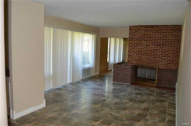 126 Stoneyside Lane - Photo 2 of 47