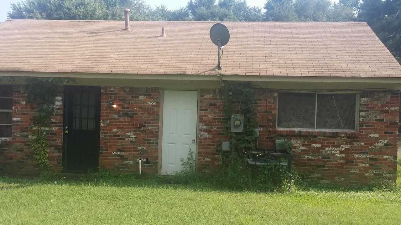 1164 Canary Ln - Photo 2 of 2