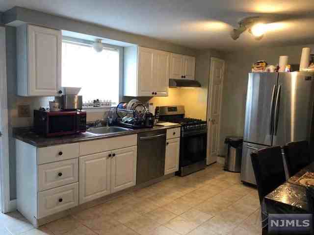 147 5th Street - Photo 2 of 12