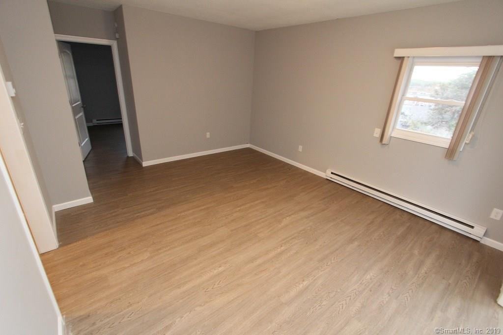 7 Brookdale Street 8 - Photo 2 of 23