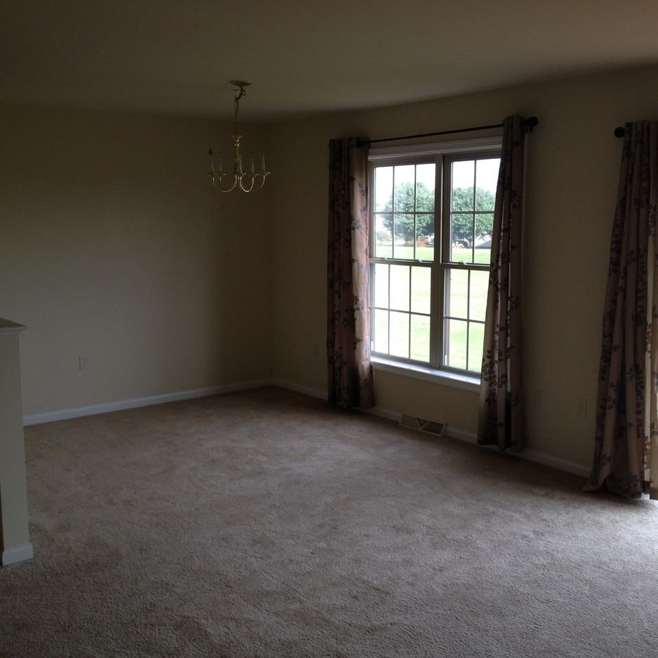 50 Talon Dr - Photo 3 of 15