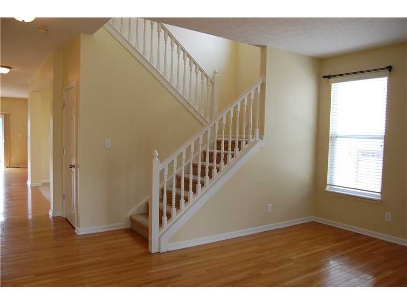 15167 Newburyport Dr - Photo 2 of 24