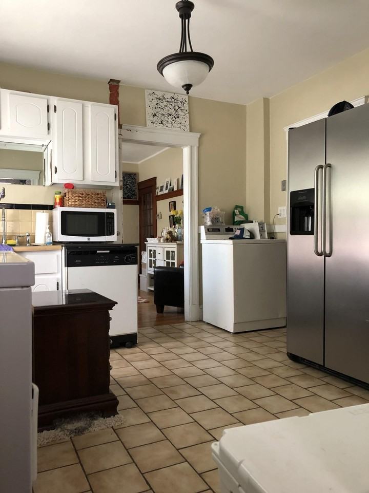 710 Adams Street #1 - Photo 3 of 7