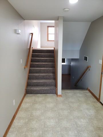 612 S Peace Rd - Photo 3 of 16
