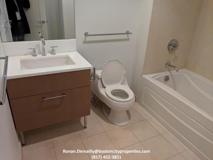 59 Potter St - Photo 3 of 8