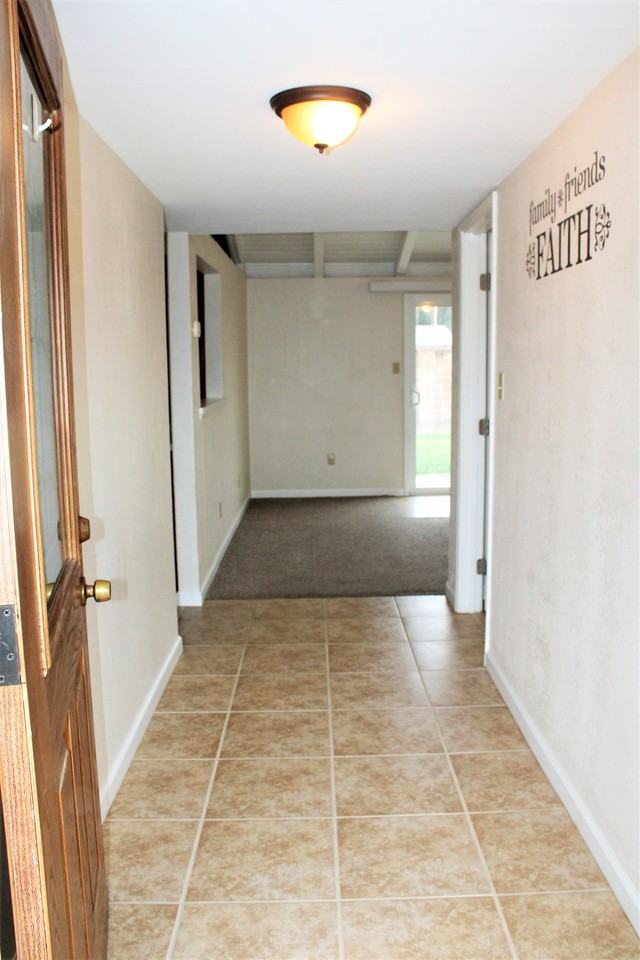 315 N Lupine St - Photo 3 of 28