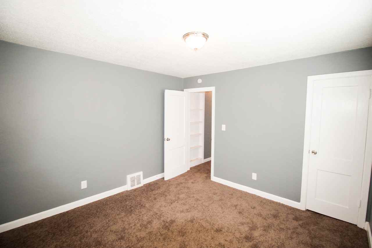 6744 Scenic Dr - Photo 3 of 10