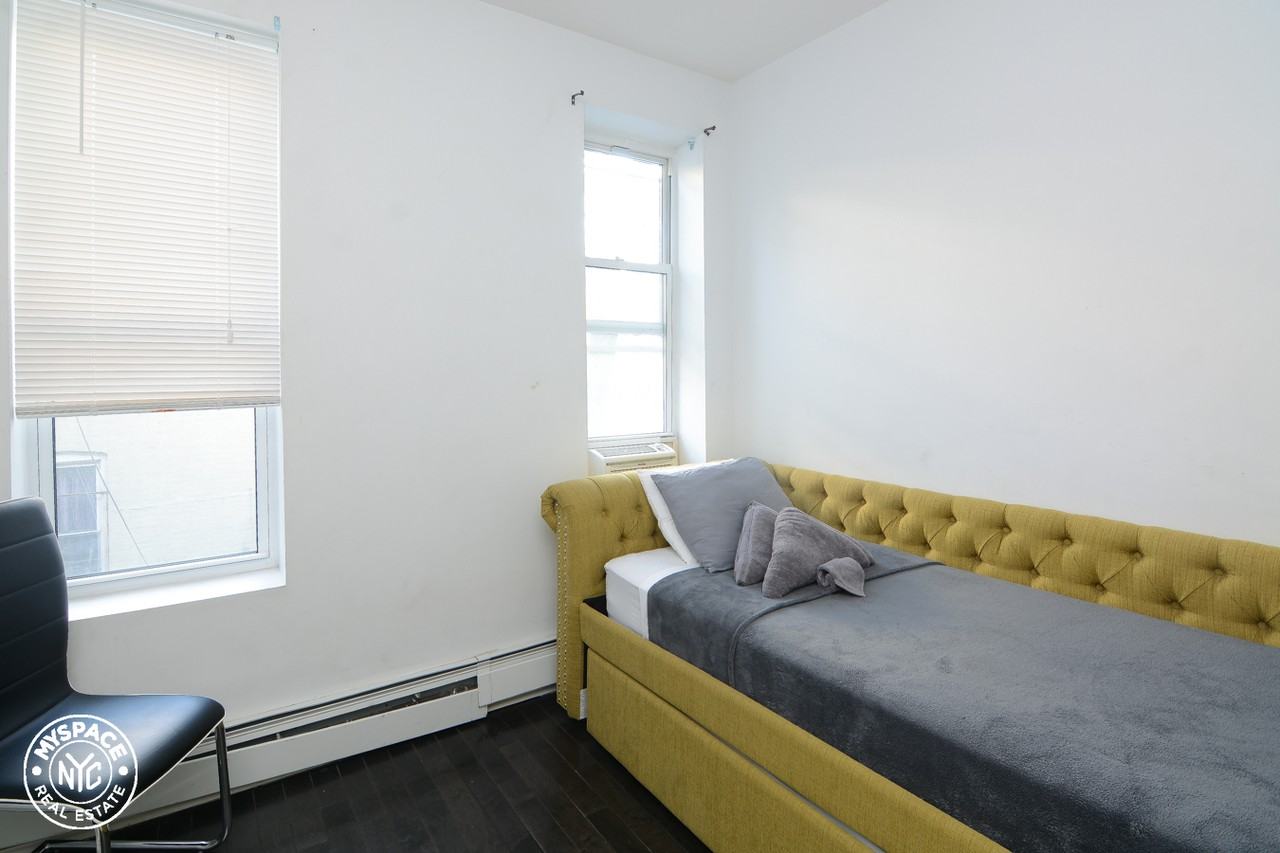 1673 Nostrand Ave #3F - Photo 3 of 4