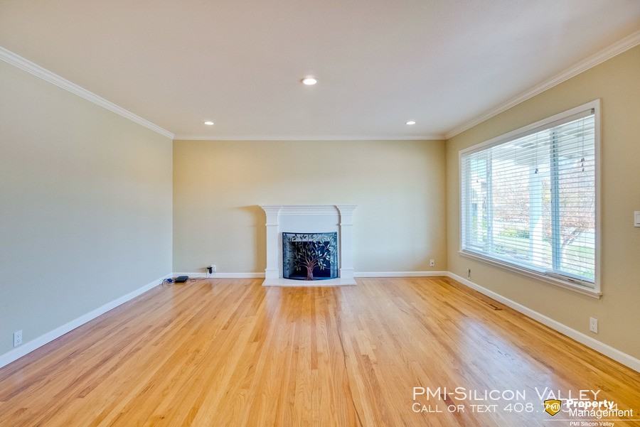 4893 Tony Ave - Photo 3 of 26